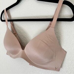 Victorias Secret 36C lined semi demi non underwire bra